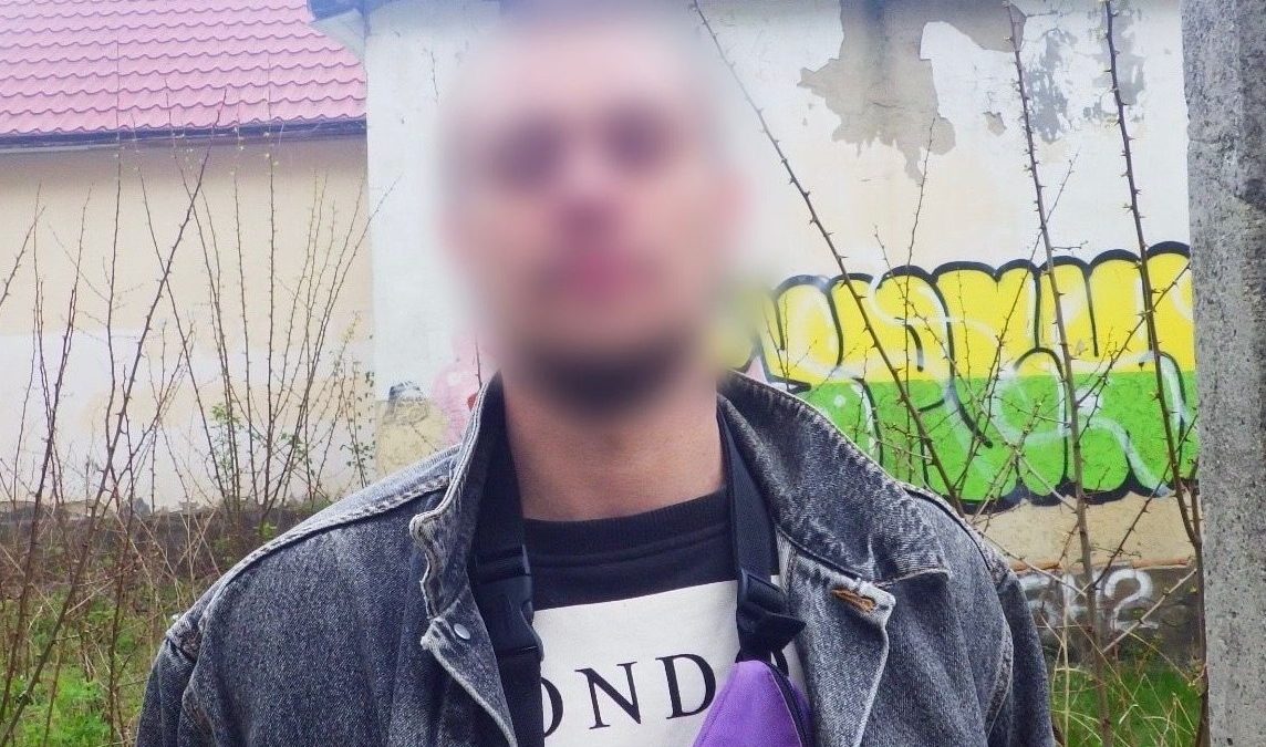 Киянин з пістолетом наводив страх на перехожих на бульварі Верховної Ради