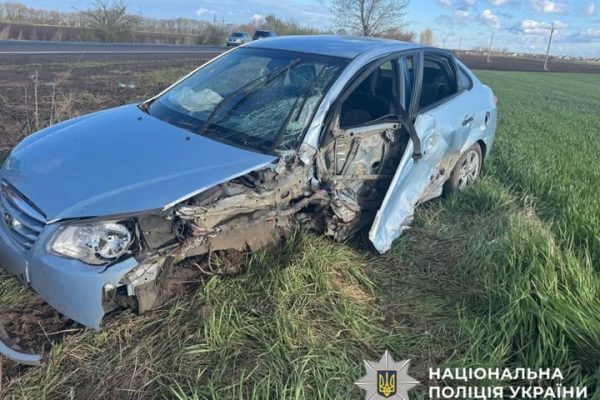 ДТП на Київщині: водій Volkswagen травмований у зіткненні з Hyundai