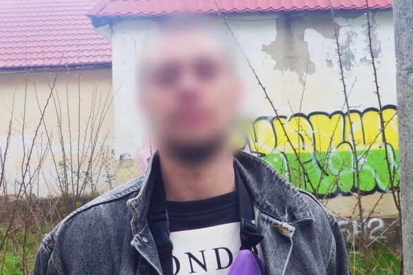 П’яний киянин лякав перехожих у Дніпровському районі Києва