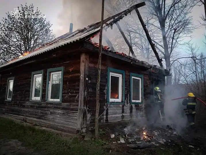 Трагедія на Вишгородщині: пожежа забрала життя пенсіонерки