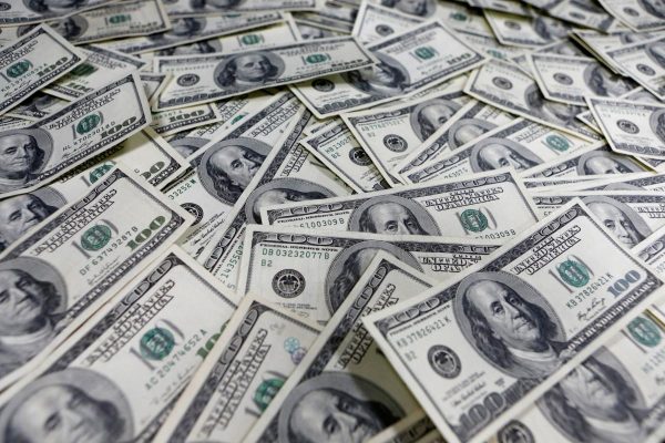 Шахрайство в Києві: «Липовий» працівник СБУ виманив у артистки сотню тисяч доларів