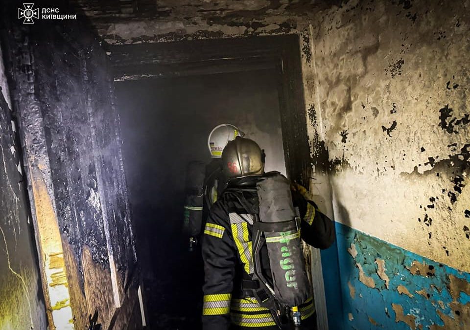 Трагедія у Княжичах: жінка загинула при пожежі у будинку