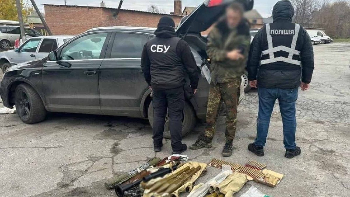 Торговець зброєю в Києві: як працювала схема збуту