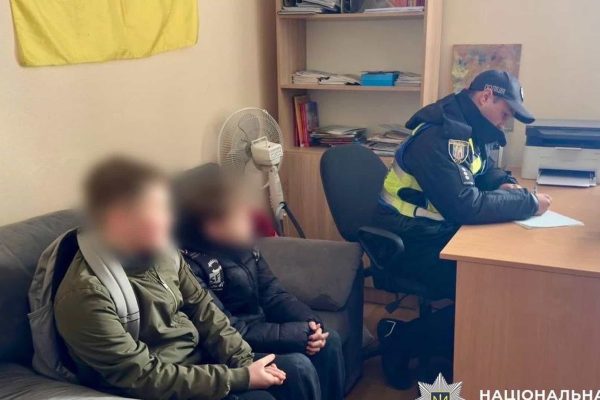 Пожежа біля озера Райдужне: школярі підпалили траву