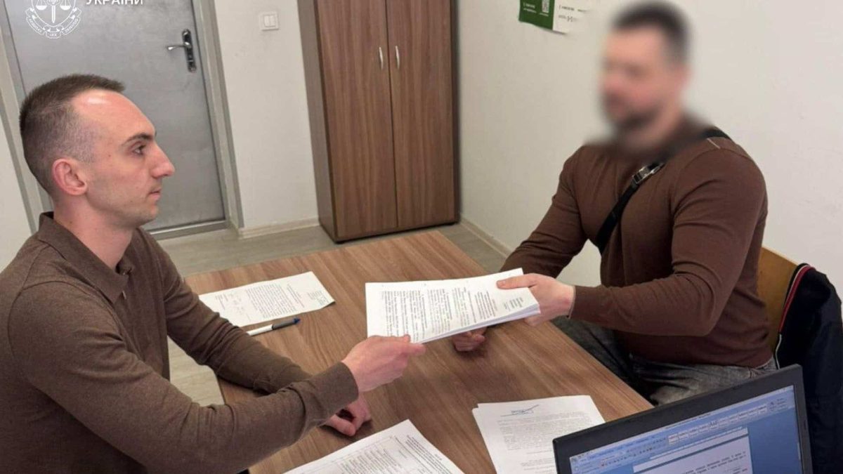 Шахрай продав неіснуючі генератори в Києві на 3,2 млн гривень