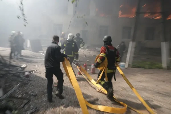 Війна до Києва: російські дрони атакують цивільних на Сумщині
