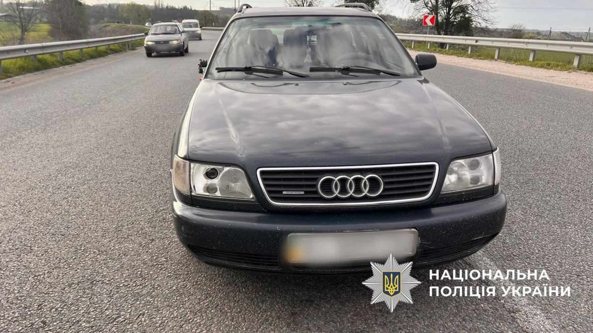 Трагедія на Обухівщині: 87-річний пішоход під колесами Audi у Києві