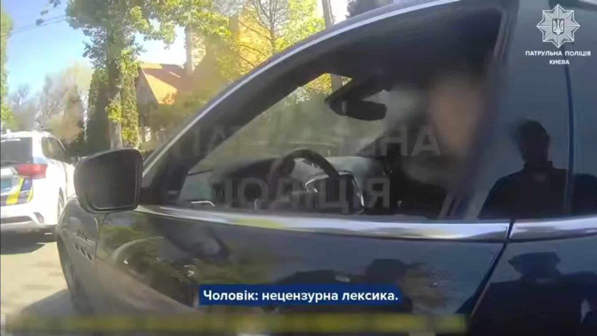 П’яний водій Maserati влаштував ДТП у Києві
