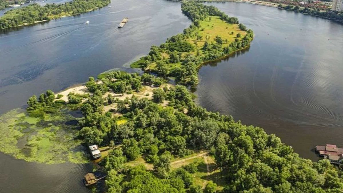 Лекція-прогулянка на Оболонському острові: дізнайся про мігруючих птахів Києва