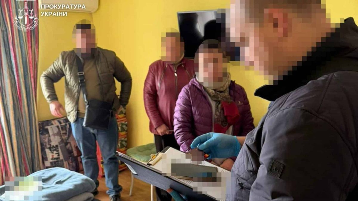 Київ: затримали власницю фірми, що ремонтувала «уряд ЛНР»