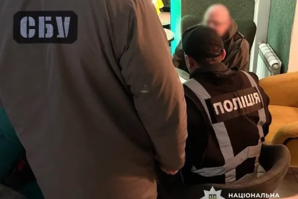 У Києві судитимуть шахраїв, які обманули військового на 3,2 млн гривень