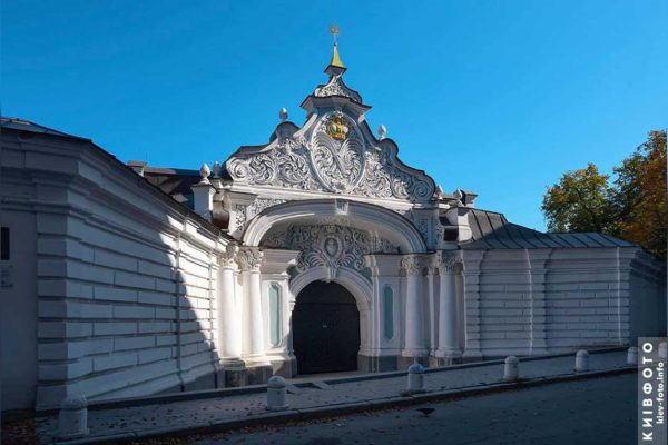 Брама Заборовського: барокова перлина у Києві