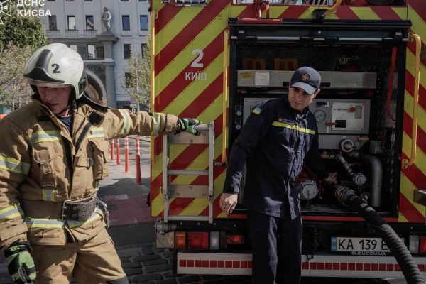 Пожежа у Києві: загорілося масажне крісло у житловому будинку