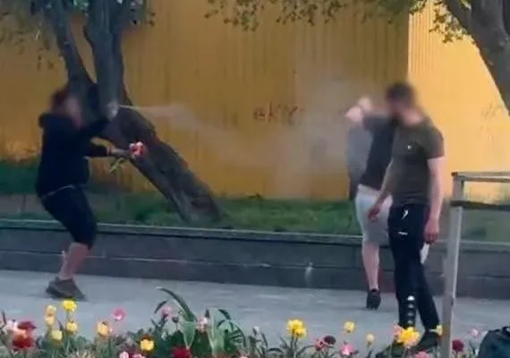 Напад на поліцейського у Києві: що відомо про підозрюваного
