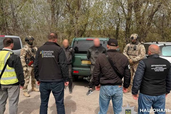 На Бучанщині викрили схему продажу авто з гуманітарної допомоги ЗСУ