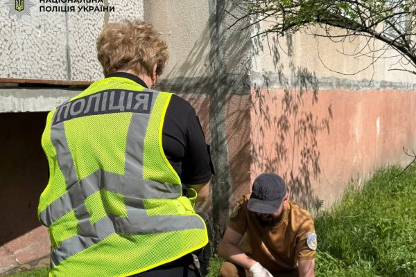 Трагедія в Києві: чоловік випав з 11-го поверху