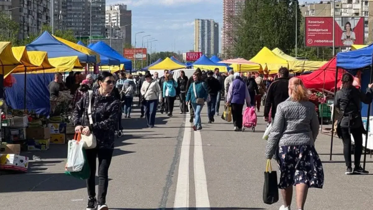 Транспортні зміни в Києві: ярмарки змінять маршрути автобусів і тролейбуса