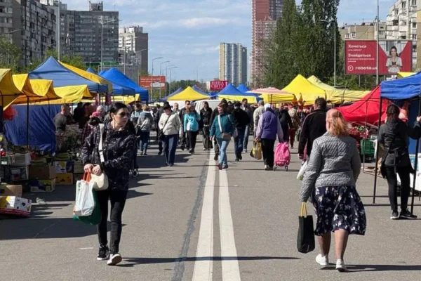 Транспортні зміни в Києві: ярмарки змінять маршрути автобусів і тролейбуса